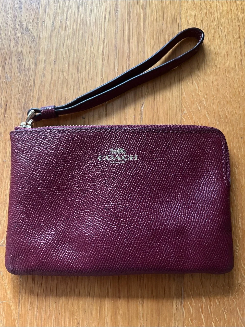 Coach wristlet rich